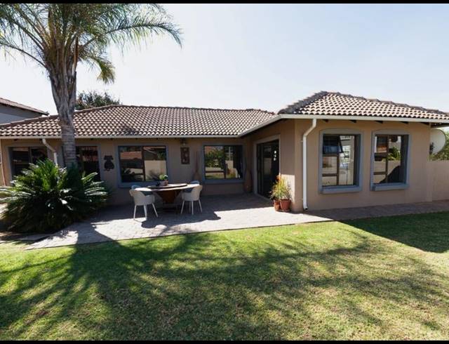 3 BEDROOM HOUSE FOR SALE IN RYNFIELD